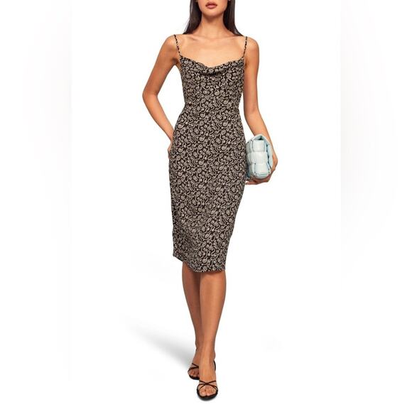 REFORMATION Astrid Midi Dress - Picture 3 of 13